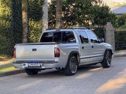 CHEVROLET - S10 - 2006/2007 - Prata - R$ 55.900,00