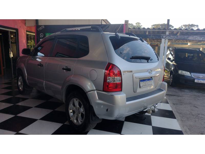 HYUNDAI - TUCSON - 2010/2010 - Prata - R$ 39.900,00