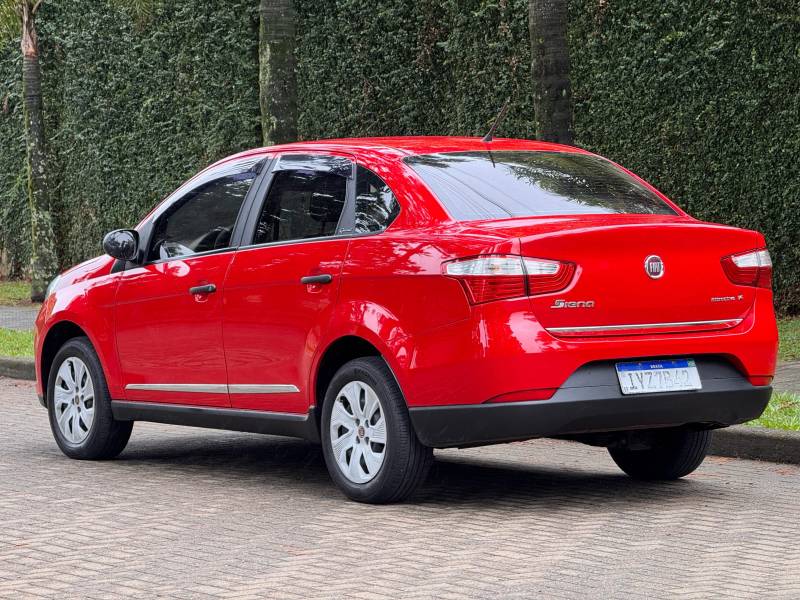 FIAT - GRAND SIENA - 2018/2018 - Vermelha - R$ 51.900,00