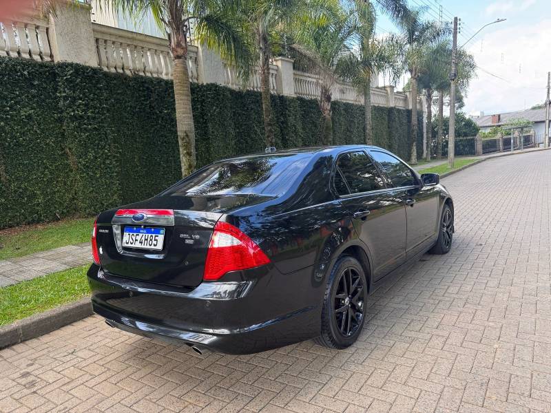 FORD - FUSION - 2009/2010 - Preta - R$ 43.900,00