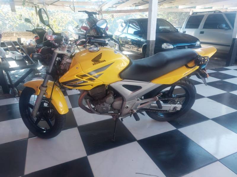 HONDA - CB 250F TWISTER - 2007/2007 - Amarela - R$ 9.900,00