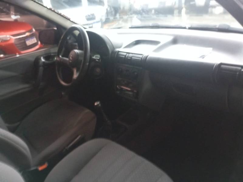 CHEVROLET - CORSA - 1997/1997 - Prata - R$ 15.900,00