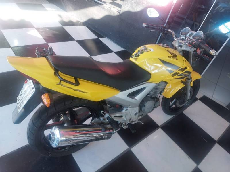 HONDA - CB 250F TWISTER - 2007/2007 - Amarela - R$ 9.900,00