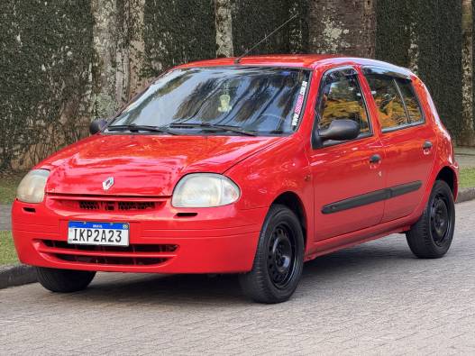 RENAULT - CLIO - 2002/2002 - Vermelha - R$ 14.900,00