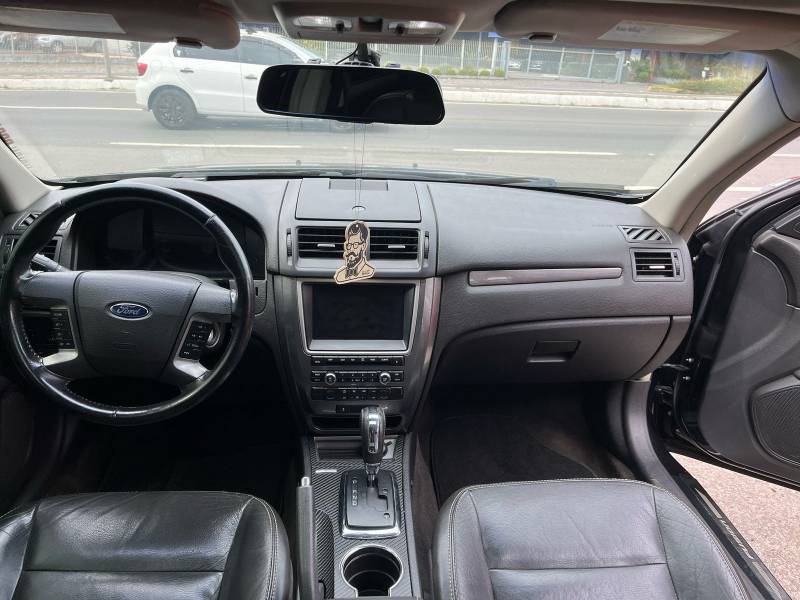 FORD - FUSION - 2009/2010 - Preta - R$ 43.900,00