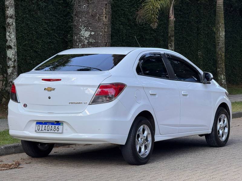 CHEVROLET - PRISMA - 2016/2016 - Branca - R$ 55.900,00