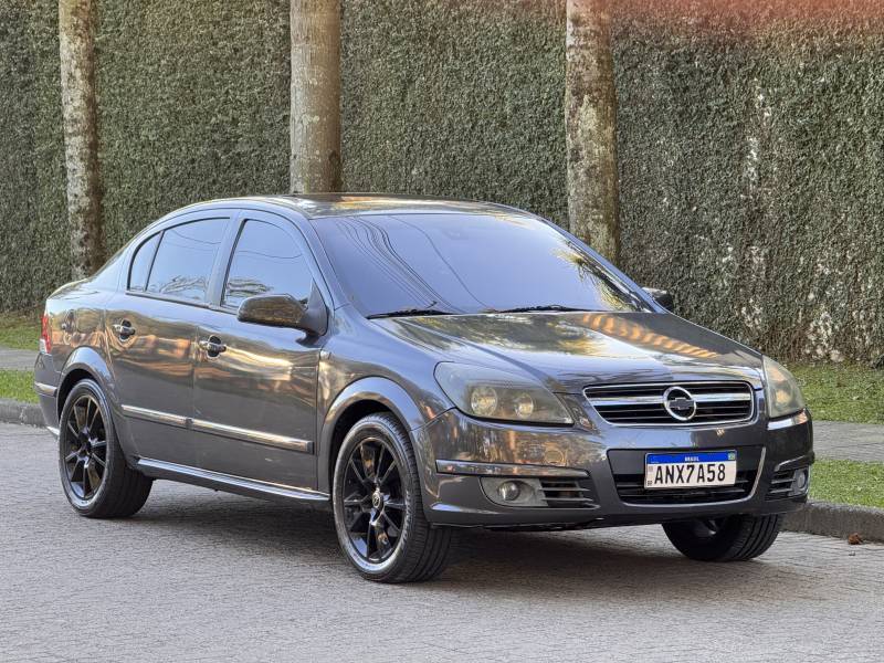 CHEVROLET - VECTRA - 2006/2006 - Cinza - R$ 31.900,00