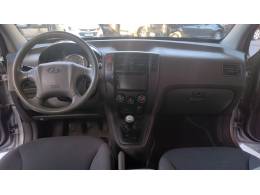 HYUNDAI - TUCSON - 2010/2010 - Prata - R$ 39.900,00