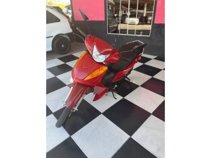 HONDA - BIZ 100 - 2014/2014 - Vermelha - R$ 8.900,00